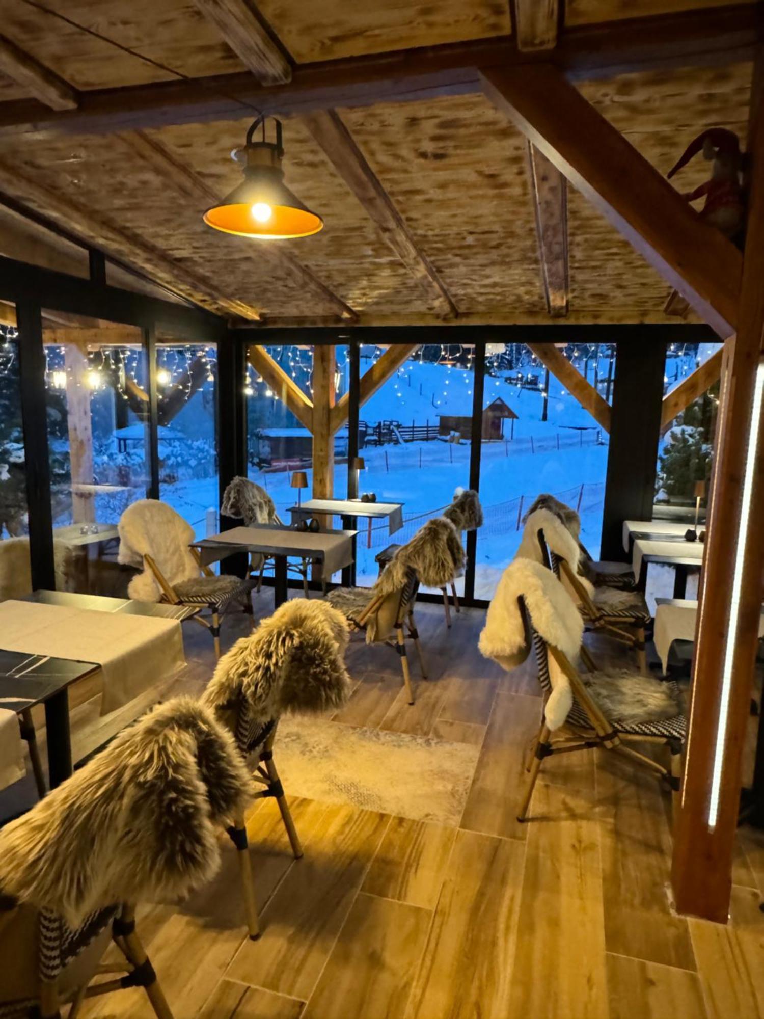 Pension & Restaurant Krakonos هاراشوف المظهر الخارجي الصورة